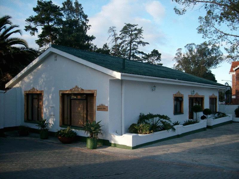Alpine Inn George Quarto foto